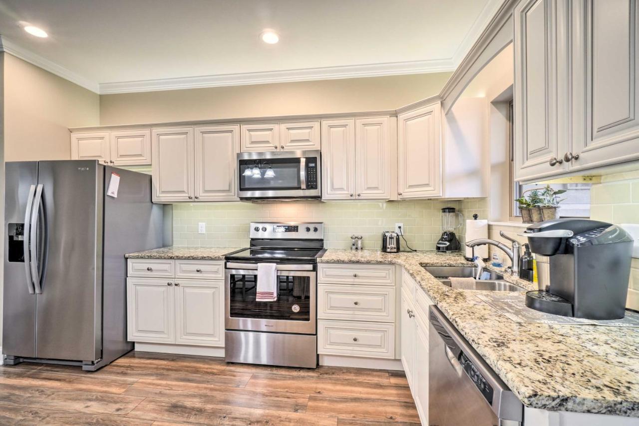 Chic Townsend Condo With Saltwater Pool! Zewnętrze zdjęcie