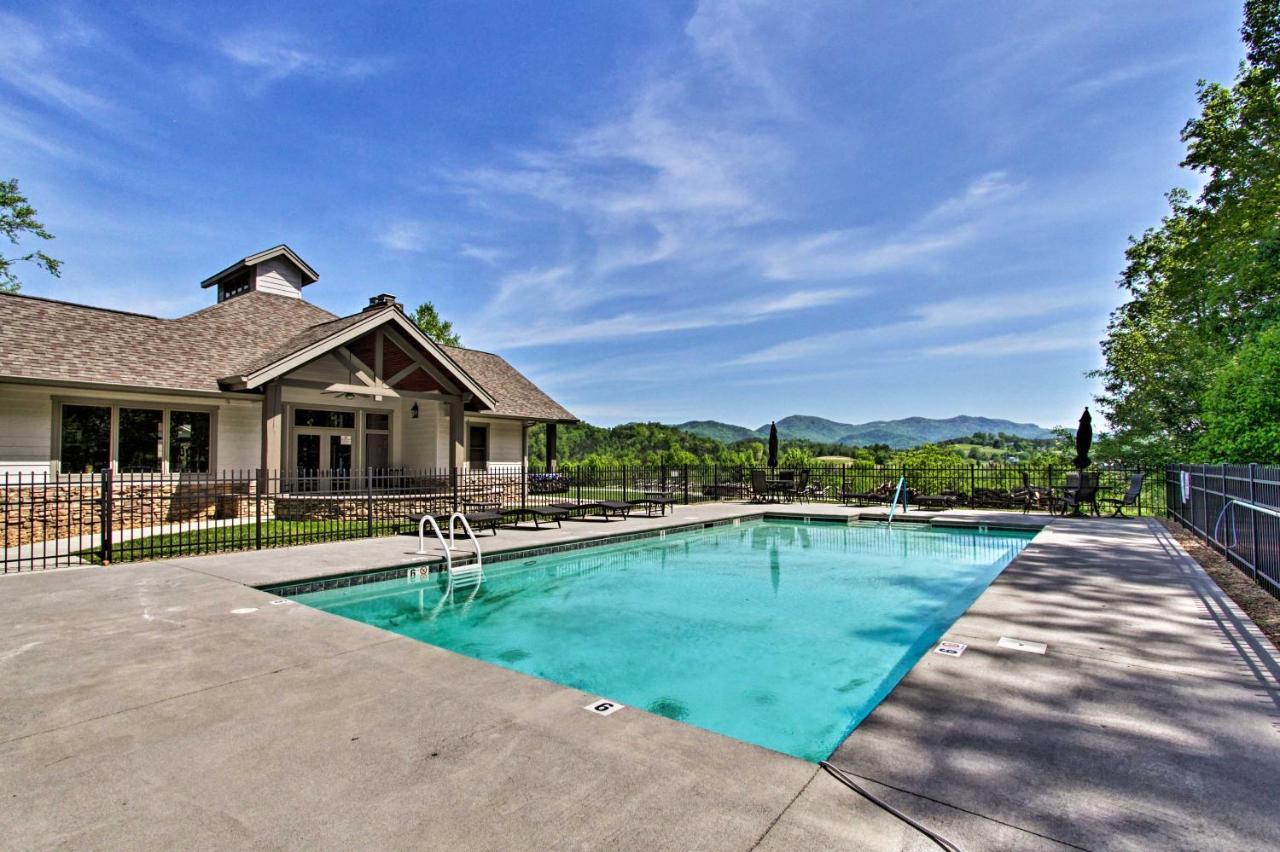 Chic Townsend Condo With Saltwater Pool! Zewnętrze zdjęcie